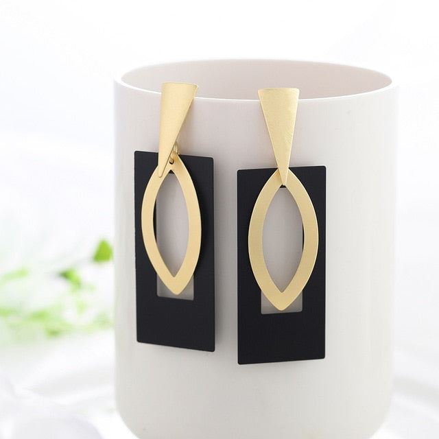 WYBU Summer Style Golden Drop Earrings For Women Geomatric Black Long Hanging Earring Triangle Bts Jewelry Earing bijouterie