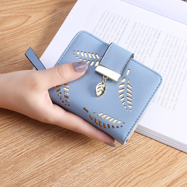 2020 Design Women's Purse Zipper Leather Ladies Wallet Women Luxury Brand Small Female Wallet Hollow Leaves for Credit Cards