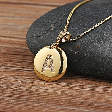 New Hot Sale Top Quality Women Girls Initial Letter Necklace Gold Color 26 Letters Charm Necklaces Pendants Copper Jewelry Gift