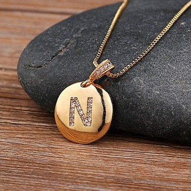 New Hot Sale Top Quality Women Girls Initial Letter Necklace Gold Color 26 Letters Charm Necklaces Pendants Copper Jewelry Gift