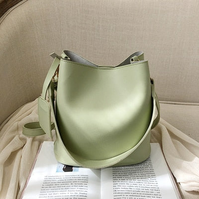 casual wide strap bucket bag designer women shoulder bags luxury pu crossbody bag large capacity messenger bag simply purse 2021