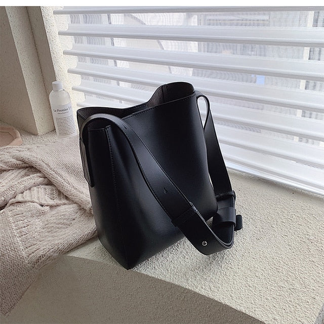 casual wide strap bucket bag designer women shoulder bags luxury pu crossbody bag large capacity messenger bag simply purse 2021