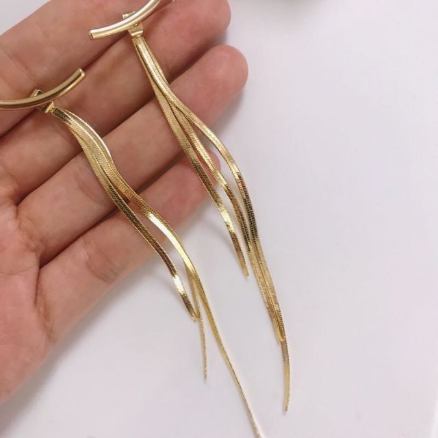 Korean Vintage Glossy Arc Bar Long Thread Tassel Drop Earrings for Women Gold Geometric Fashion Jewelry Hanging Pendientes